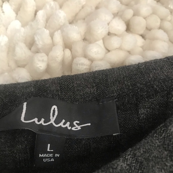 Tie waist  top - Picture 3 of 3